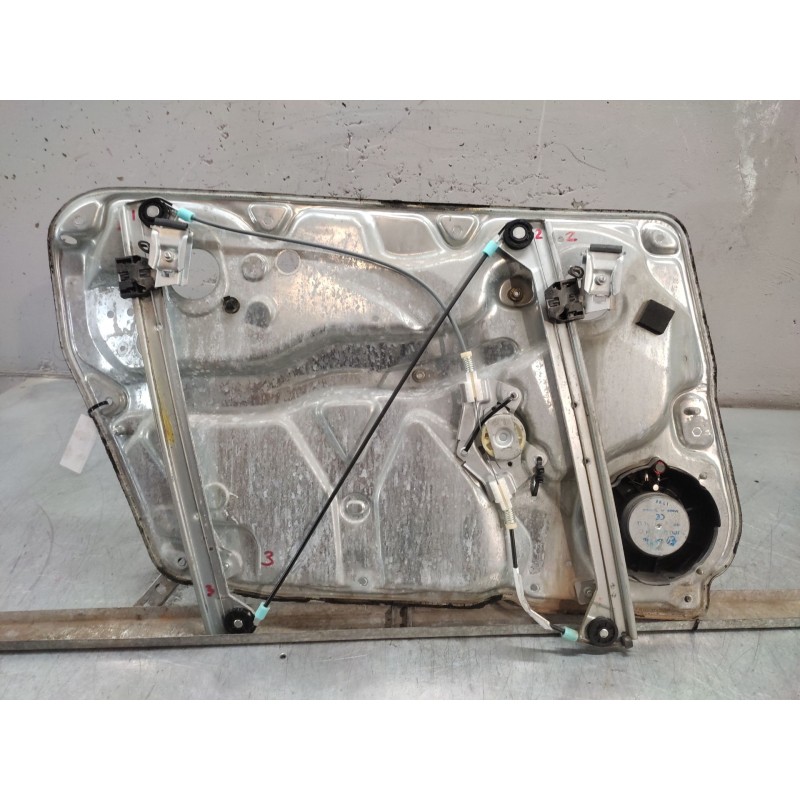 Recambio de elevalunas delantero derecho para volkswagen passat berlina (3b2) básico referencia OEM IAM 3B5837756A - Azul 3