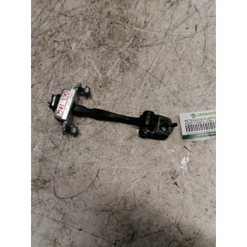 RETENEDOR PUERTA DELANTERA IZQUIERDA