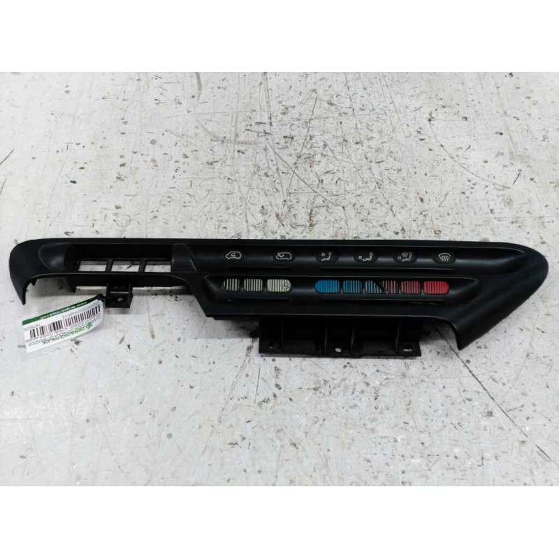 Recambio de guarnecidos consola de mandos para peugeot expert kombi confort acristaldo (5 asientos) referencia OEM IAM 965380408