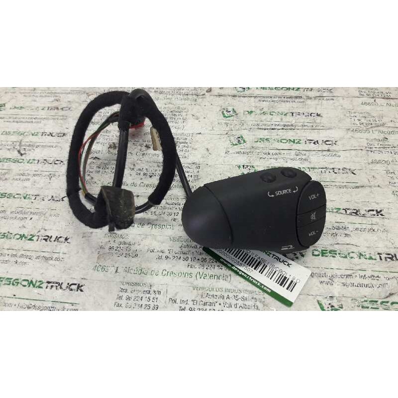 Recambio de mando radio para renault clio ii fase i (b/cbo) 1.9 d referencia OEM IAM 7700432659C  