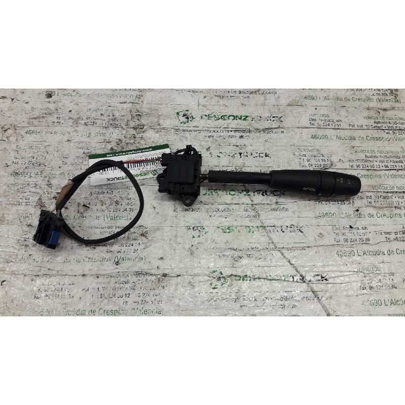 Recambio de mando radio para peugeot 206 berlina xt referencia OEM IAM   