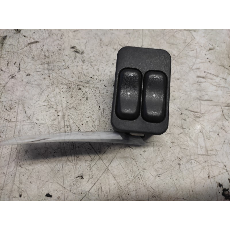 Recambio de mando elevalunas delantero izquierdo para opel corsa c blue line referencia OEM IAM 13363202 6 PINS - Gris
