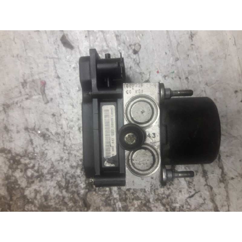 Recambio de abs para opel combo (corsa c) familiar referencia OEM IAM 0265231583  