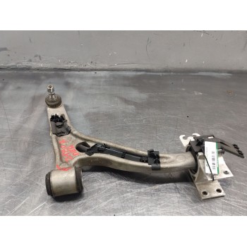 Recambio de brazo suspension inferior delantero derecho para infiniti q30 1.5 d referencia OEM IAM   