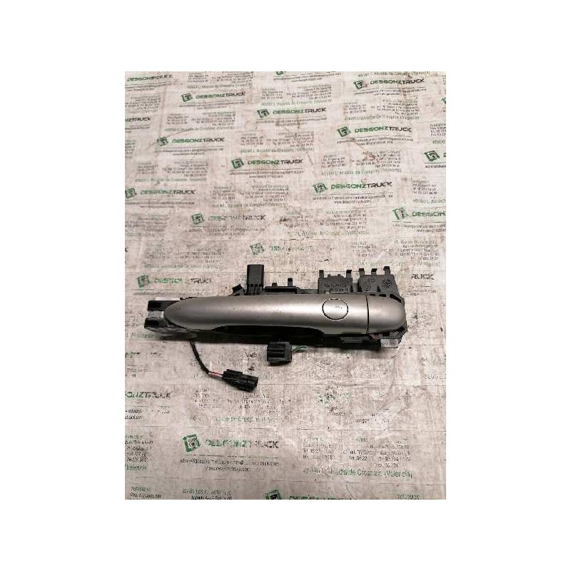Recambio de maneta exterior trasera izquierda para renault scenic ii authentique referencia OEM IAM 8200289825 4/3 PINS 
