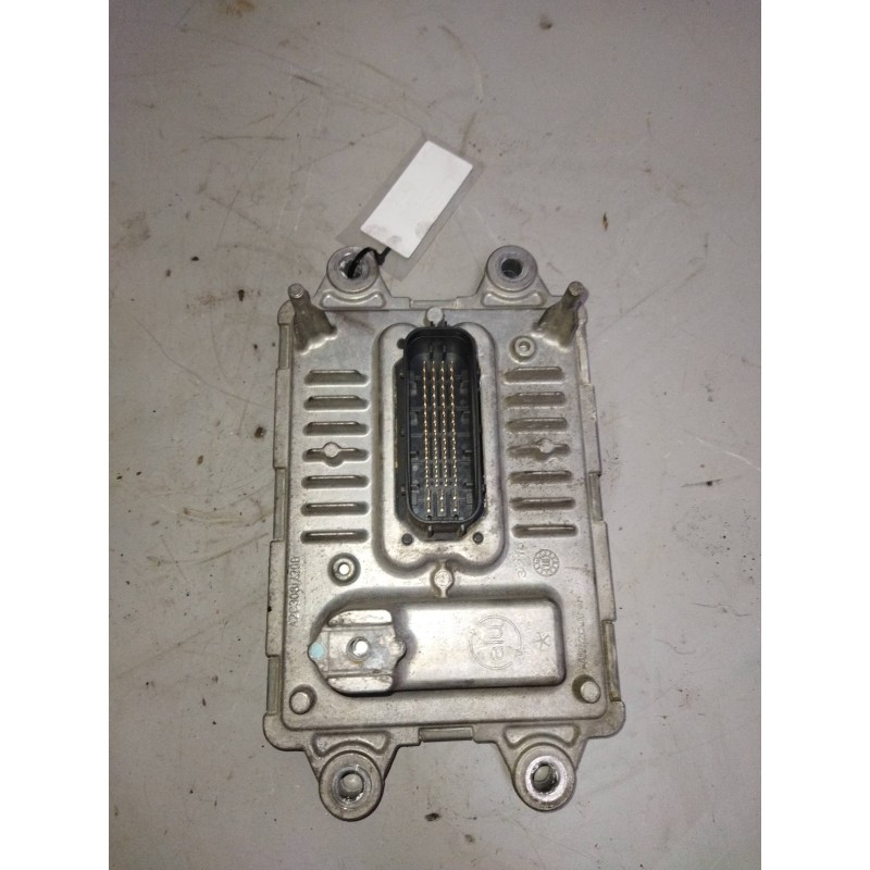 Recambio de modulo electronico para renault serie t 12.8 diesel referencia OEM IAM 22449435 18322040 CENTRALITA ADBLUE