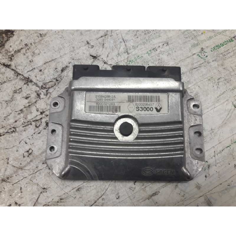 Recambio de centralita motor uce para opel combo (corsa c) familiar referencia OEM IAM 215842882A 8200321263 3285044081