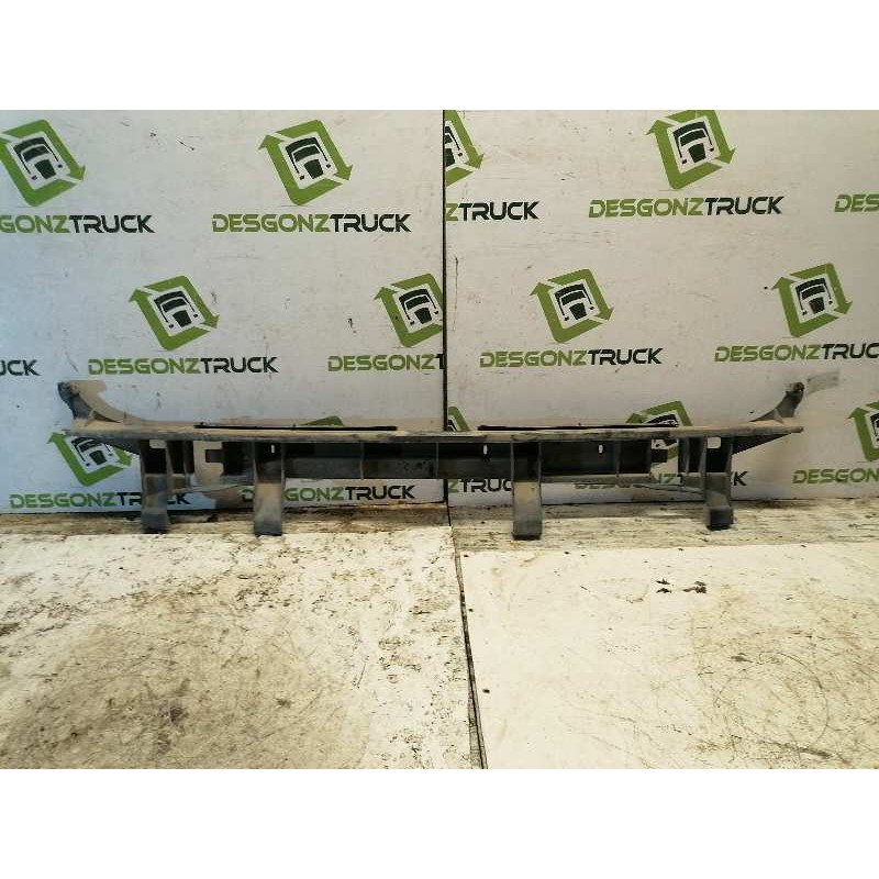 Recambio de refuerzo paragolpes trasero para chrysler voyager (rg) 2.5 crd executive referencia OEM IAM 2