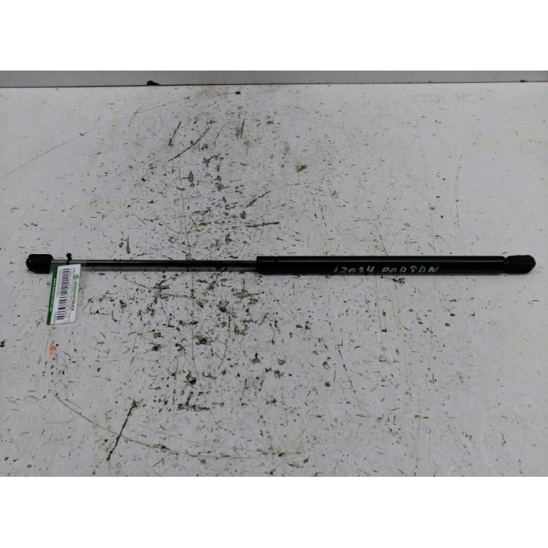 Recambio de amortiguadores maletero / porton para nissan almera tino (v10m) acenta referencia OEM IAM 90450BU00B 550 N 