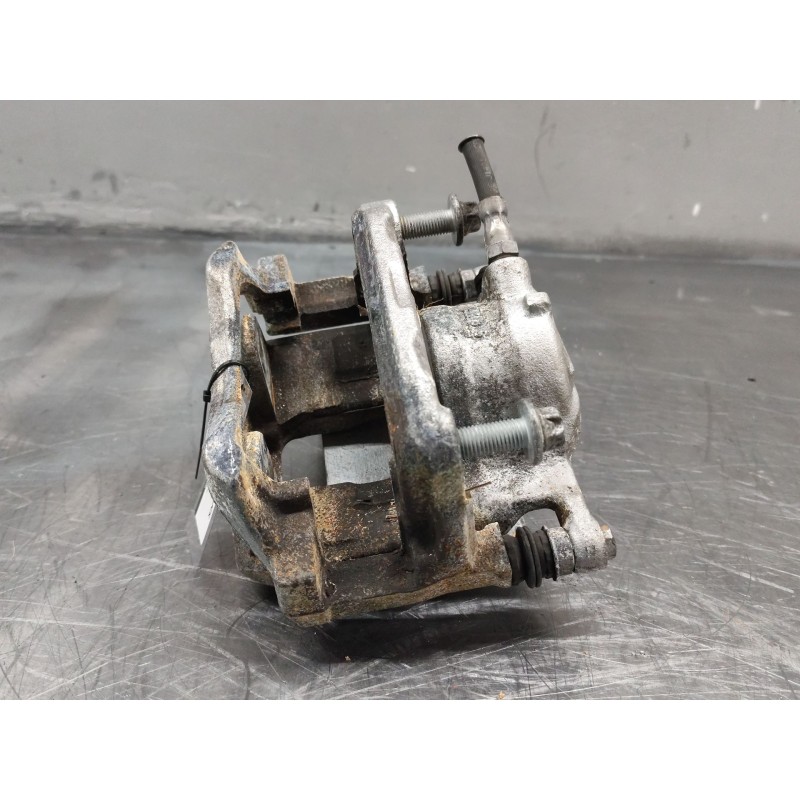 Recambio de pinza freno delantera izquierda para infiniti q30 1.5 d referencia OEM IAM   