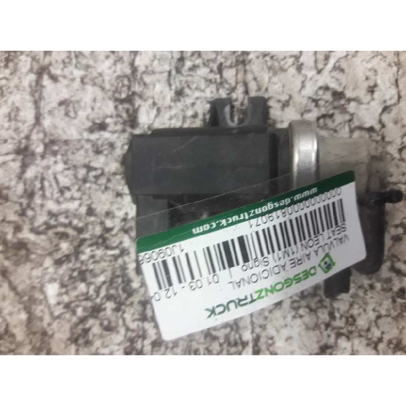 Recambio de valvula aire adicional para seat leon (1m1) signo referencia OEM IAM 1J0906627B 72290345 2 PINS