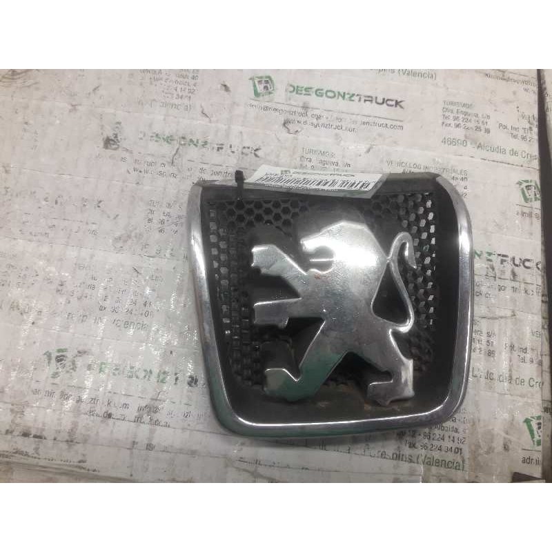 Recambio de emblema para peugeot 406 berlina (s1/s2) 1.9 turbodiesel referencia OEM IAM 9623832877  