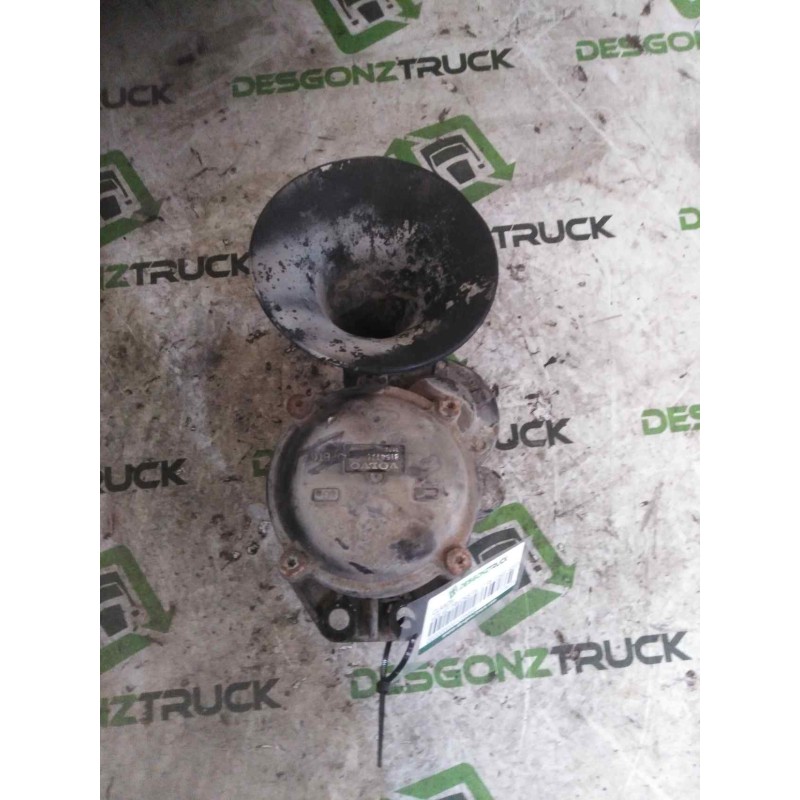 Recambio de claxon para volvo fm 12 asta 2001 fsa  4x2 largo, bajo referencia OEM IAM 8154771  