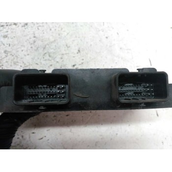 Recambio de centralita motor uce para peugeot 206 berlina x-line referencia OEM IAM 9641390180 9646672880 R04080030C