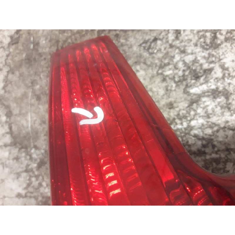 Recambio de piloto trasero derecho para citroën c4 berlina lx referencia OEM IAM  4 PINS - Negro 3