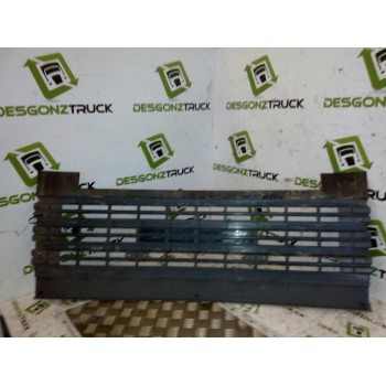 Recambio de rejilla delantera central para nissan trucks l35.09 ... referencia OEM IAM   