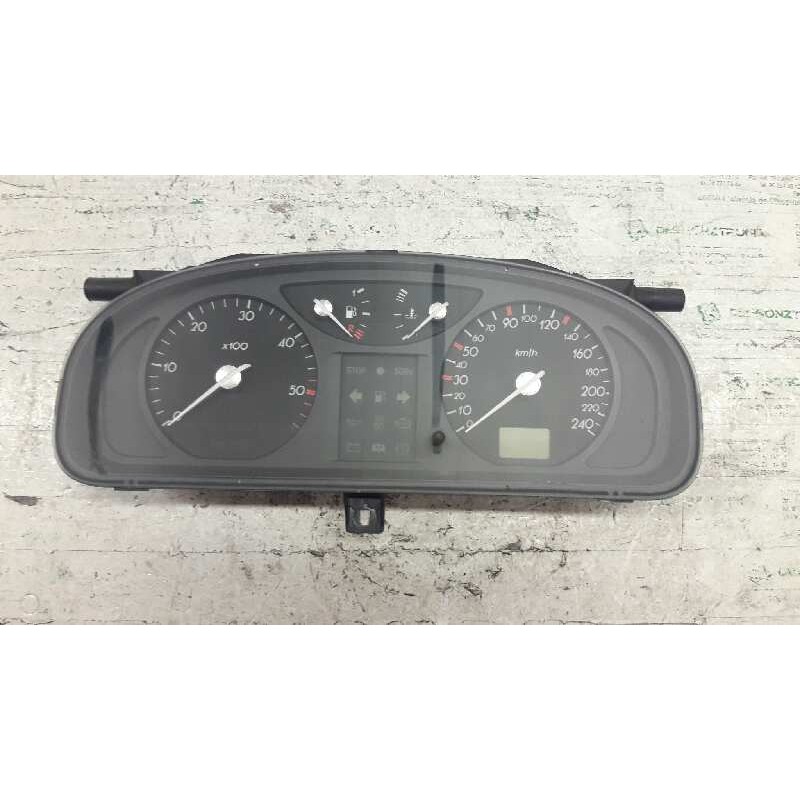 Recambio de cuadro instrumentos para renault laguna ii (bg0) confort dynamique referencia OEM IAM 8200218863  