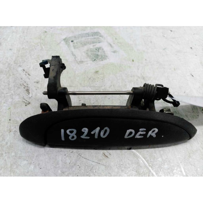 Recambio de maneta exterior delantera derecha para renault clio ii fase i (b/cbo) 1.9 d referencia OEM IAM 7700426087  