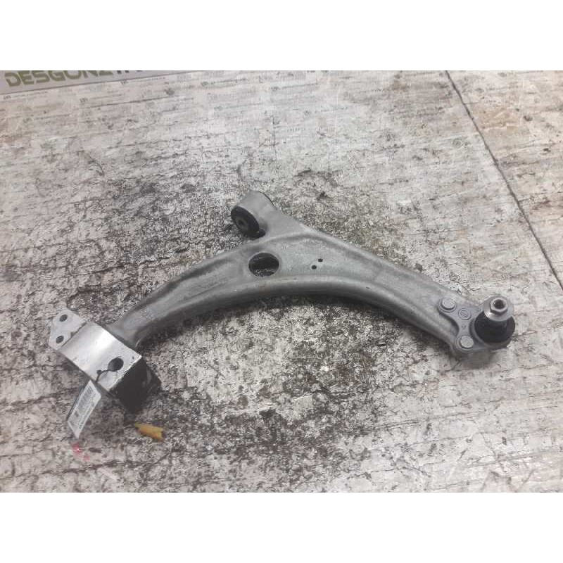 Recambio de brazo suspension inferior delantero derecho para volkswagen passat berlina (3c2) highline referencia OEM IAM 3C04071