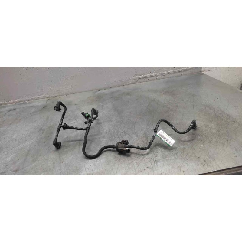 Recambio de tubo para ford focus lim. (cb8) titanium referencia OEM IAM CV619D269BC  