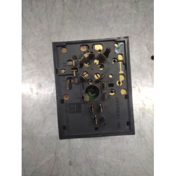 Recambio de mando luces para opel zafira a monospace (t98) 1.6 16v (f75) referencia OEM IAM 09133250  