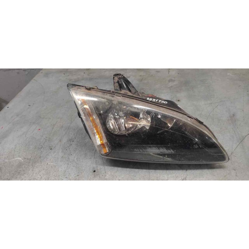 Recambio de faro derecho para ford focus berlina (cap) 1.4 16v cat referencia OEM IAM   