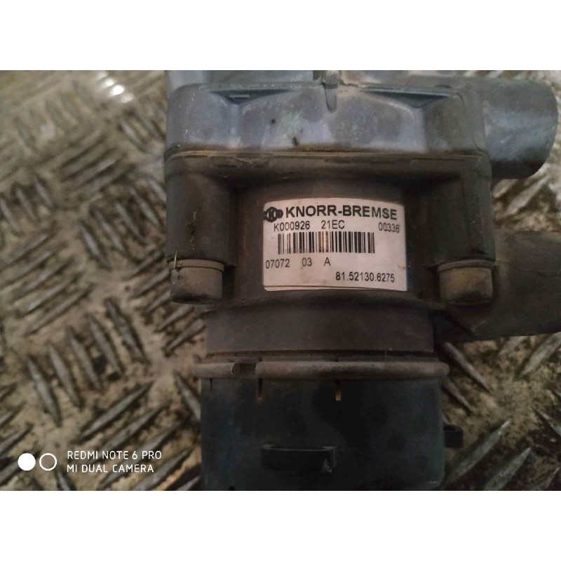 Recambio de valvula aire para man tg - a 18.440 fg / bb (e3/e4) xl referencia OEM IAM 81521306275 K000926 VALVULA TRANSMISOR DE - Blanco 2