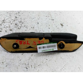 Recambio de asidero puerta derecha para renault 6 1.1 gtl referencia OEM IAM  TRASERA 