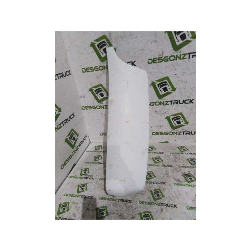 Recambio de deflector derecho para renault midlum fg  xxx.10/b e3 cabina doble referencia OEM IAM   