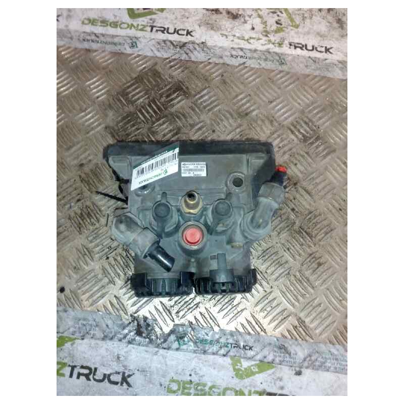 Recambio de valvula aire para renault magnum ab 2005 cabina adel.tractor semirr. 4x2 4xx.18 gran espacio referencia OEM IAM 2082 - Blanco