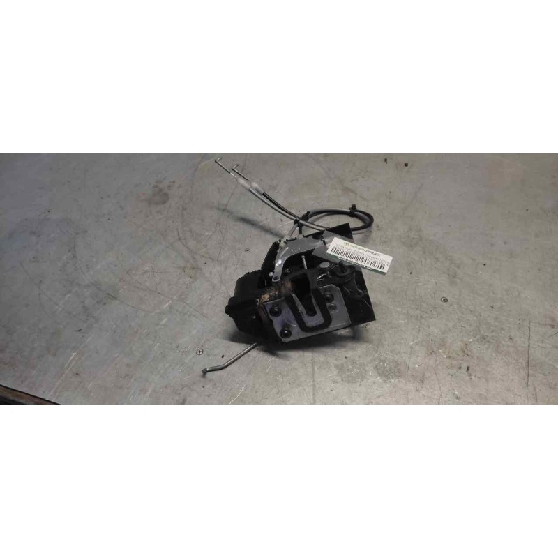 Recambio de cerradura puerta trasera izquierda para ssangyong kyron 270 xdi limited 4wd referencia OEM IAM  5 PINS 