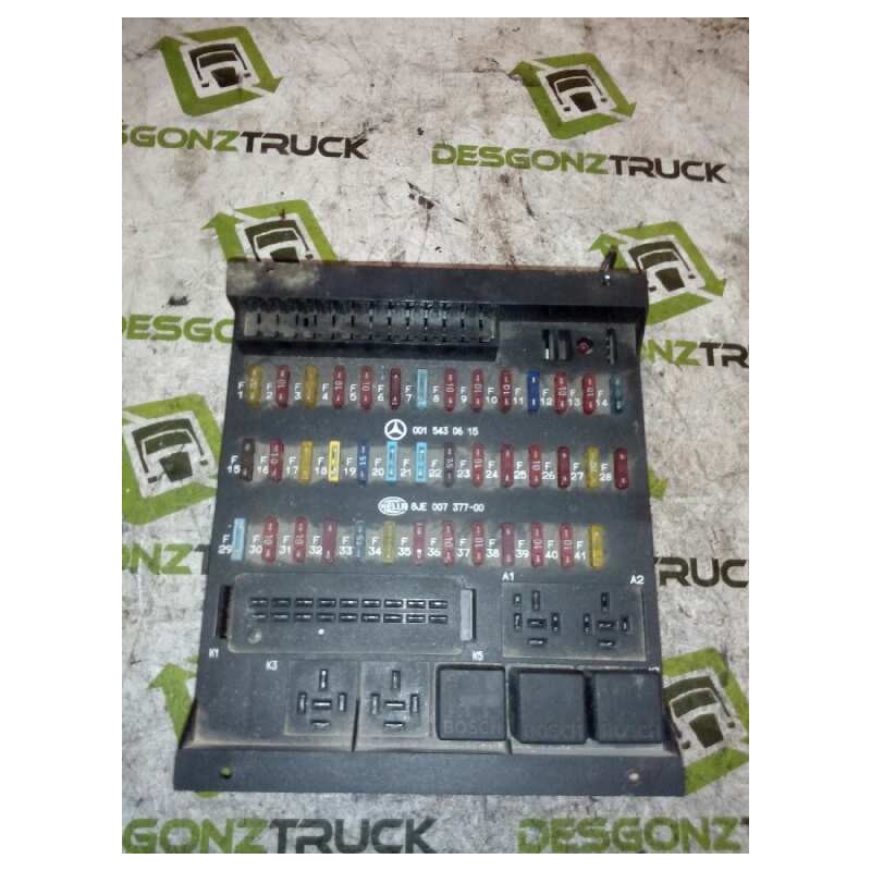 Recambio de caja reles / fusibles para mercedes trucks actros 1848 ak (476cv) referencia OEM IAM 0015430615 8JE00737700 