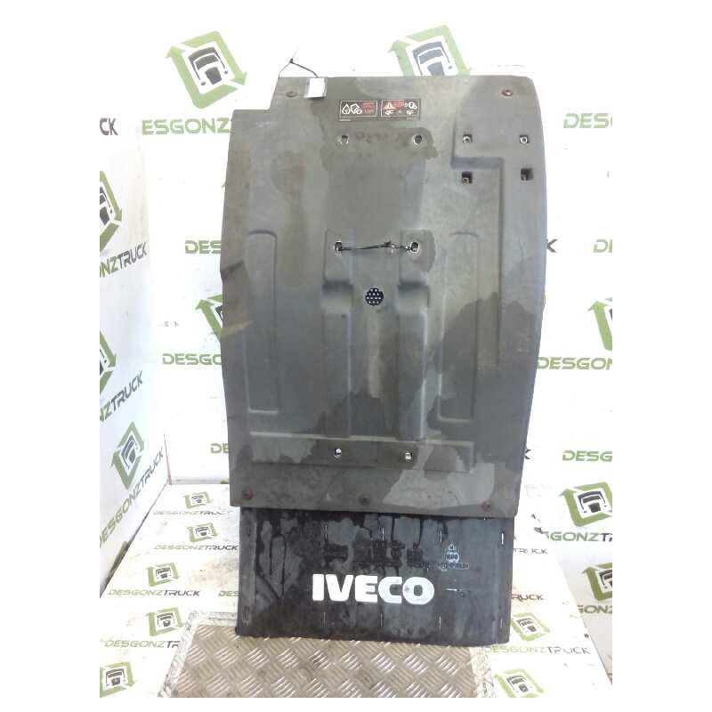 Recambio de guardabarros delantero derecho para iveco eurocargo tector 5.9 diesel referencia OEM IAM   