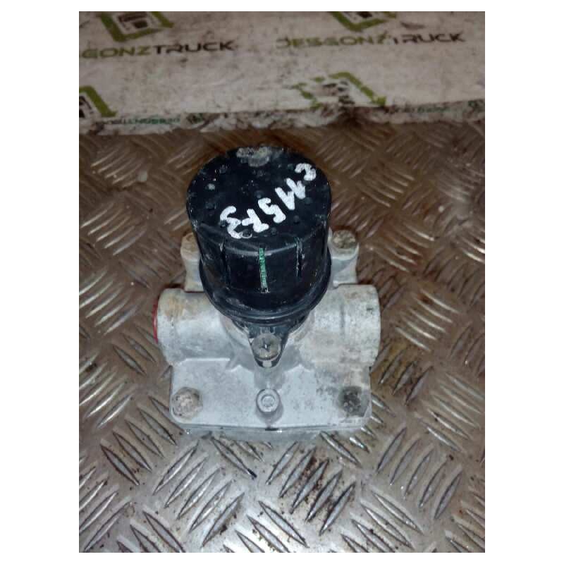Recambio de valvula aire para scania serie p/g/r (l-clase) fsa g420 (4x2) corto cg 14 referencia OEM IAM 1425183 9730110500 - Blanco 3