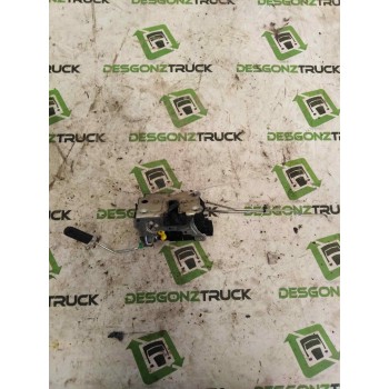 Recambio de cerradura puerta delantera derecha para iveco daily ka 2.3 diesel cat referencia OEM IAM   