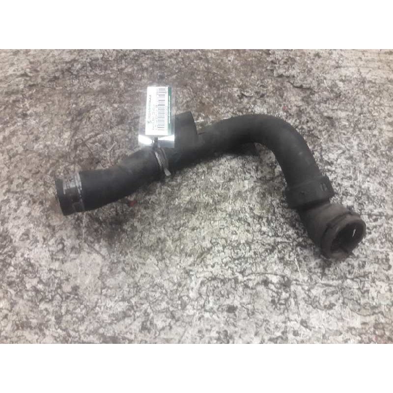 Recambio de manguera de agua para audi a4 berlina (8e) 1.9 tdi (96kw) referencia OEM IAM 8E0121101C  