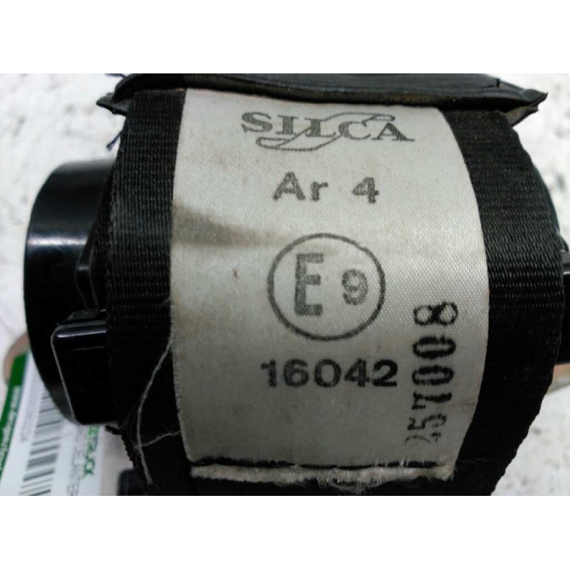 Recambio de cinturon seguridad delantero derecho para renault 6 1.1 gtl referencia OEM IAM - Blanco 2