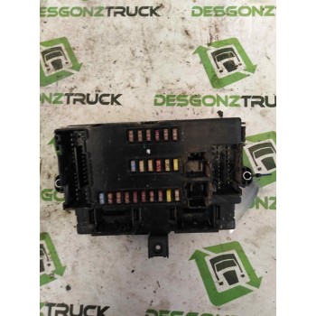 Recambio de caja reles / fusibles para iveco daily ka 2.3 diesel cat referencia OEM IAM 5801639043 Y503440590112 