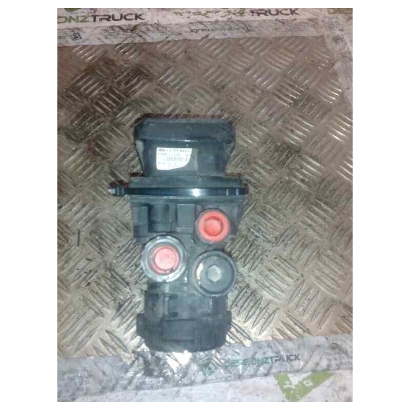 Recambio de valvula aire para man tg - a 18.xxx 10.5 diesel referencia OEM IAM 81521066041 K000913 VALVULA EBS
