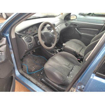 ford focus berlina (cak) del año 2003