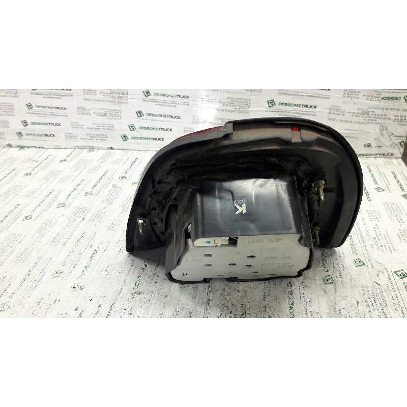 Recambio de piloto trasero izquierdo para nissan primera berl./familiar (p10/w10) invitation berlina (p10) referencia OEM IAM 2