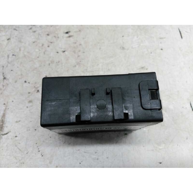 Recambio de centralita inmovilizador para toyota corolla (e12) 2.0 d-4d linea terra berlina referencia OEM IAM 8978012140 - Rojo 3