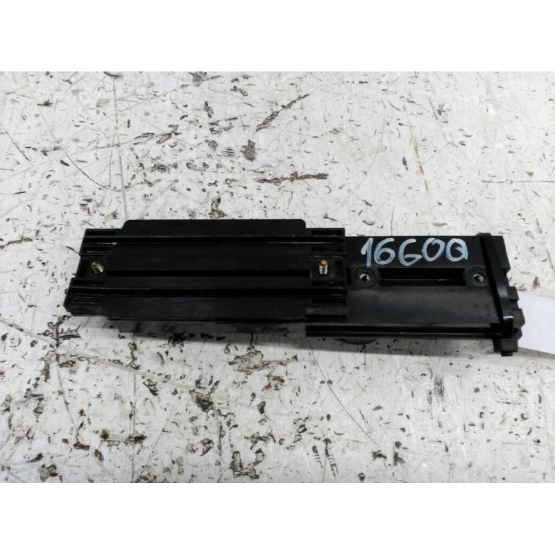 Recambio de mando calefaccion / aire acondicionado para renault 6 1.1 gtl referencia OEM IAM - Blanco 2