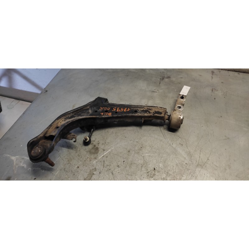 Recambio de brazo suspension inferior delantero derecho para nissan primera berlina (p12) acenta referencia OEM IAM - Negro 2