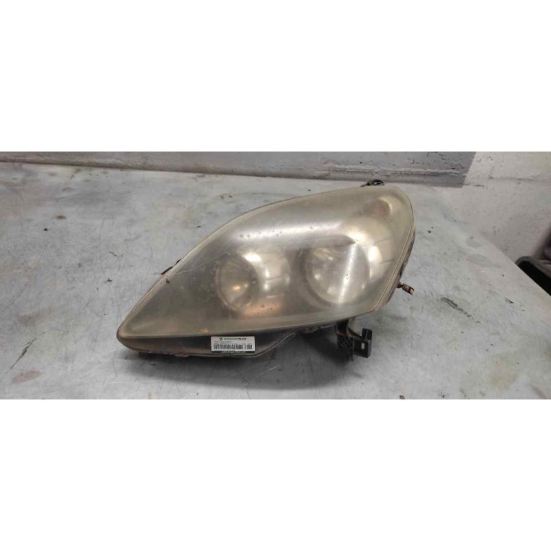 Recambio de faro izquierdo para opel zafira b 1.6 16v referencia OEM IAM   