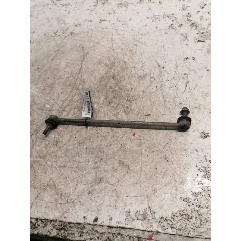 Recambio de bieleta barra estabilizadora delantera para peugeot 308 sw envy referencia OEM IAM - Negro 2