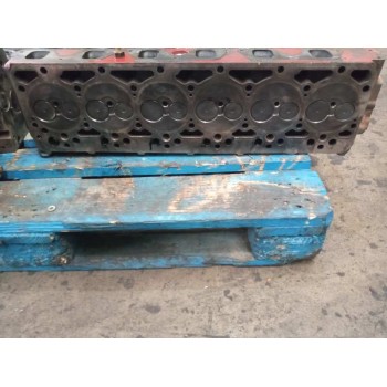 Recambio de culata para iveco eurocargo fki  (typ 100 e 18) tráfico urbano referencia OEM IAM 484688  