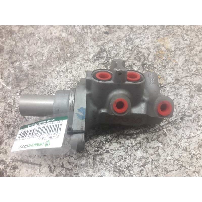 Recambio de bomba freno para ford tourneo connect (tc7) kombi b. corta (2006) referencia OEM IAM 002W7 - Blanco 3