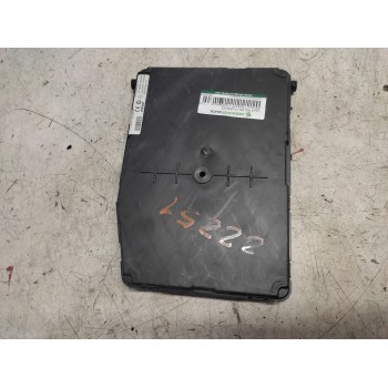 Recambio de caja reles / fusibles para renault scenic ii authentique referencia OEM IAM 8200525384 S118400150D 