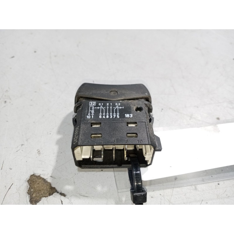 Recambio de mando elevalunas delantero izquierdo para scania r i r 480 referencia OEM IAM 1421856 - Blanco 2